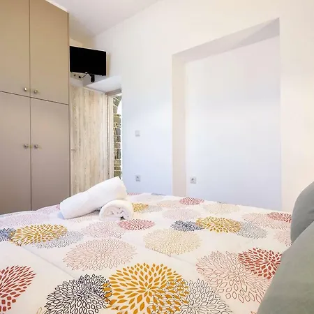 Louros House Marmara