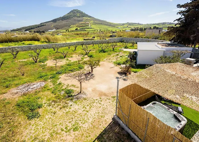 Louros House Apartman Mármara