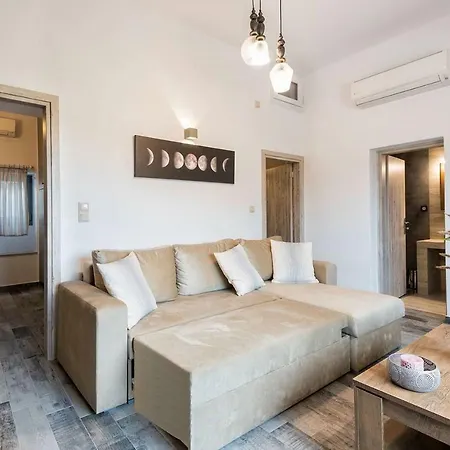 Apartment Louros House