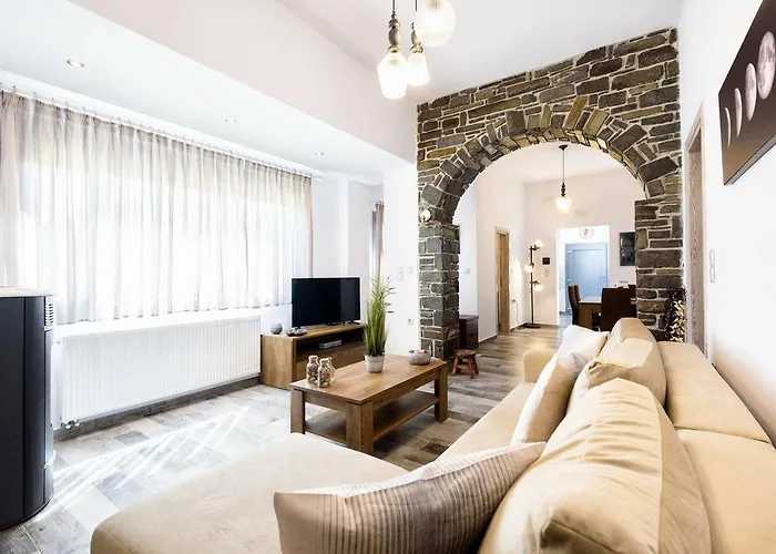 Louros House Mármara